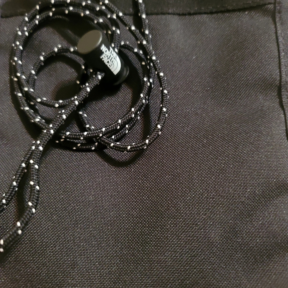 The North Face Black and Yellow Men's Crossbody Bag - Picture 6 of 6